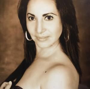 Meet your Posher, Eva